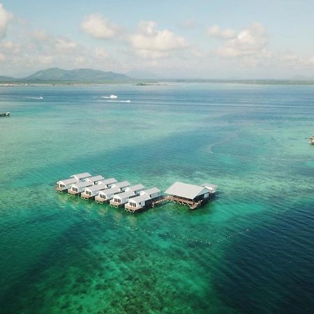 Shun Shun Water Bungalows Hotel Semporna Exterior photo