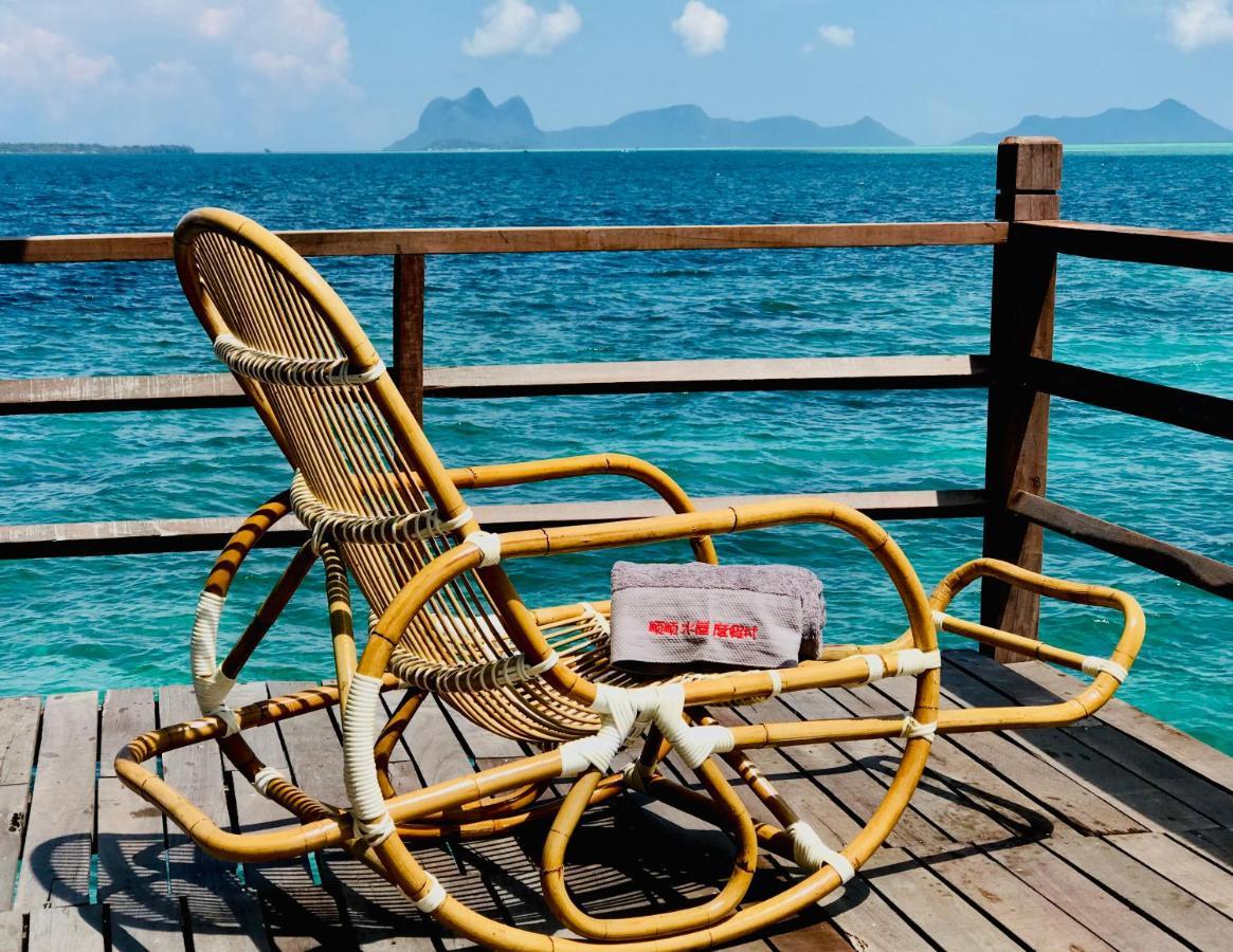 Shun Shun Water Bungalows Hotel Semporna Exterior photo